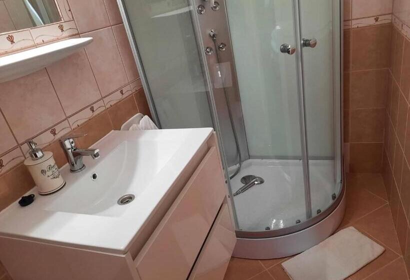 Номер Стандарт, Kék Lagúna Wellness Apartmanok