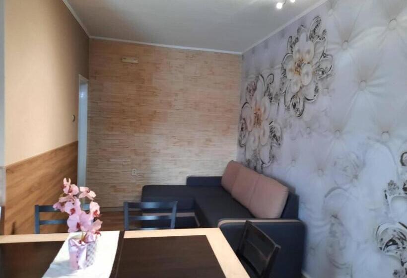 Appartement 2 Chambres, Kék Lagúna Wellness Apartmanok