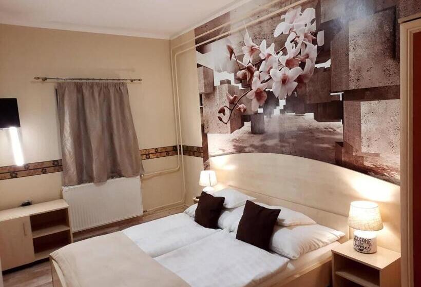 Апартаменты 2 Спальни, Kék Lagúna Wellness Apartmanok