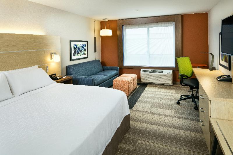适合残疾人士使用的套间, Holiday Inn Express & Suites   Medford, An Ihg