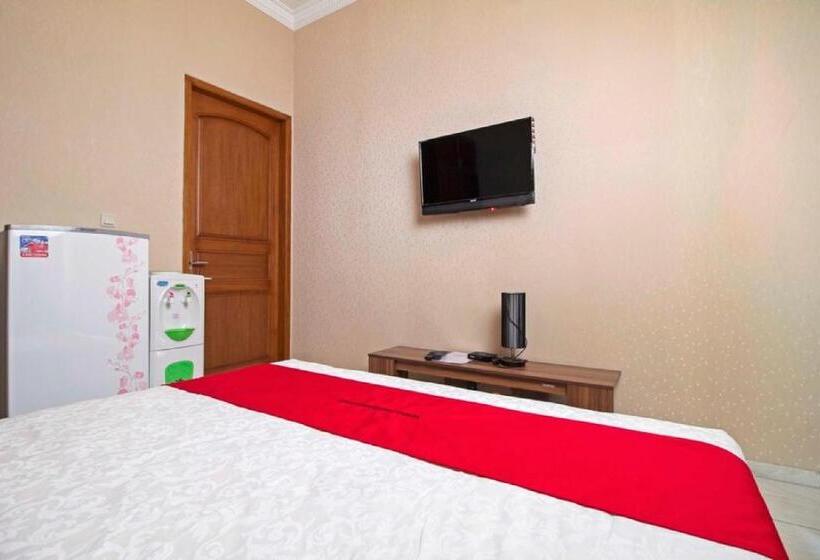 Номер Стандарт, Reddoorz Syariah Near Mercu Buana University