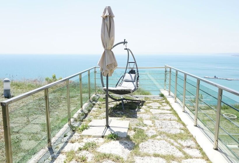 Апартаменты Comfort 2 Спальни, Calithea Complex