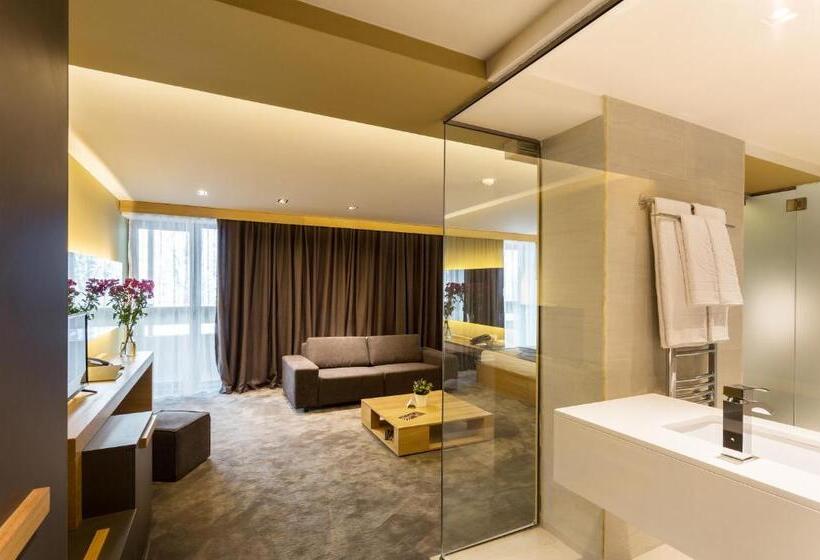 Люкс Deluxe Кровать Кинг, Rilets Resort & Spa