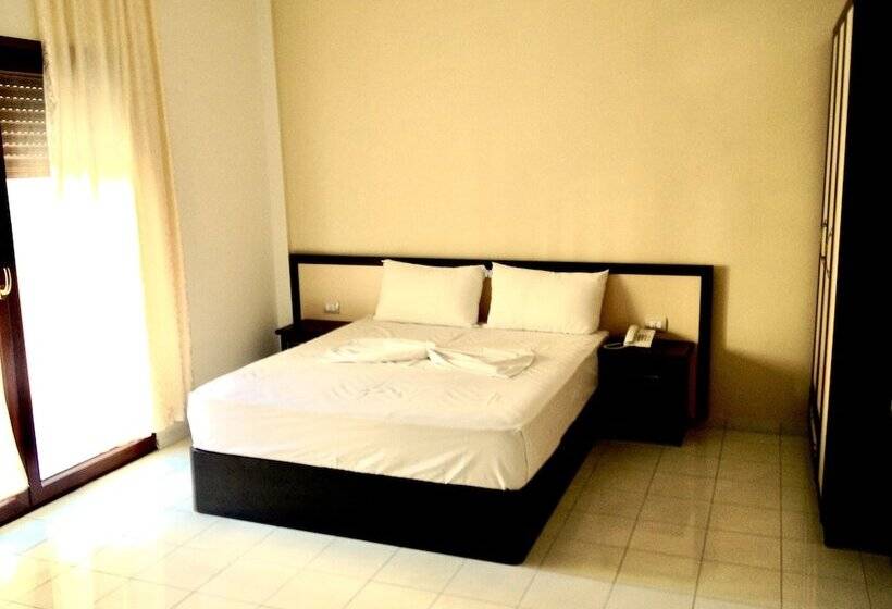 اتاق خانوادگی, Sunrise Hotel çameria