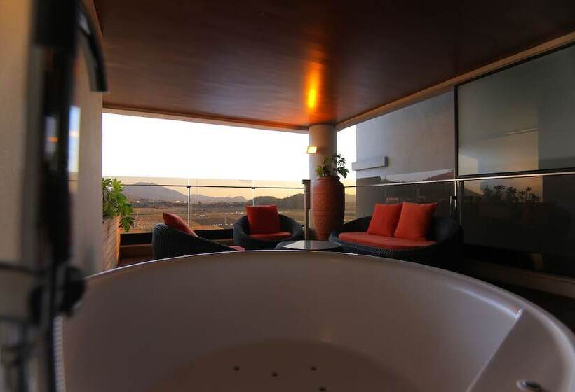 اتاق رویال, Suncheon Hotel Gite