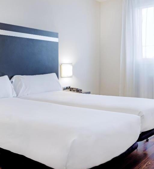 Номер Стандарт, B&b Hotel Oviedo