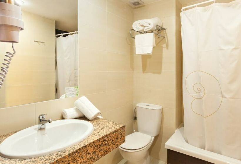 Quarto Estandar com Sacada, Gala Placidia 3* Sup