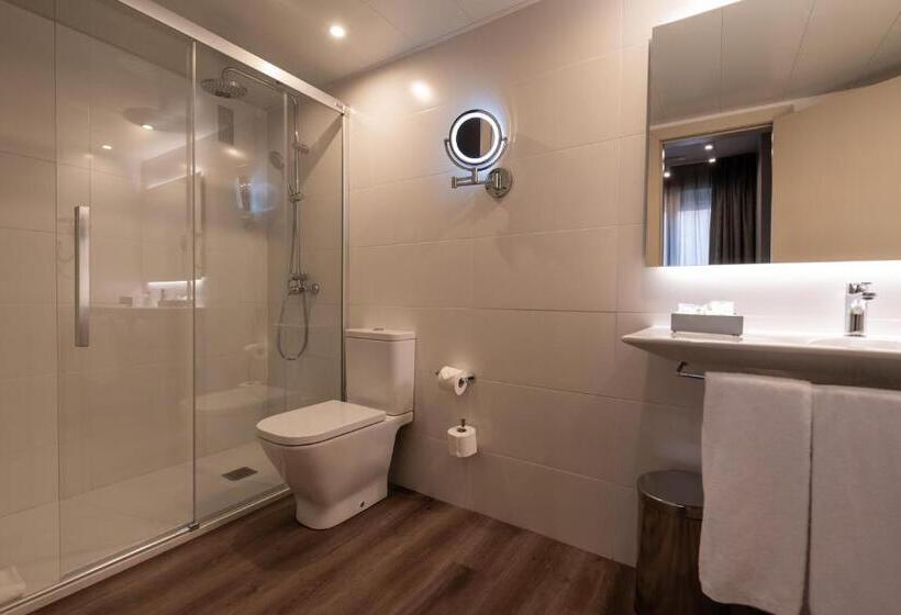 Номер Стандарт, Atenea Rekord Suites