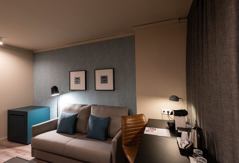 Номер Стандарт, Atenea Rekord Suites