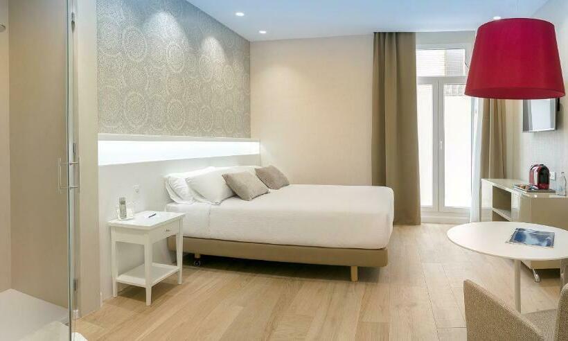 اتاق پرمیوم, Melia Plaza Valencia