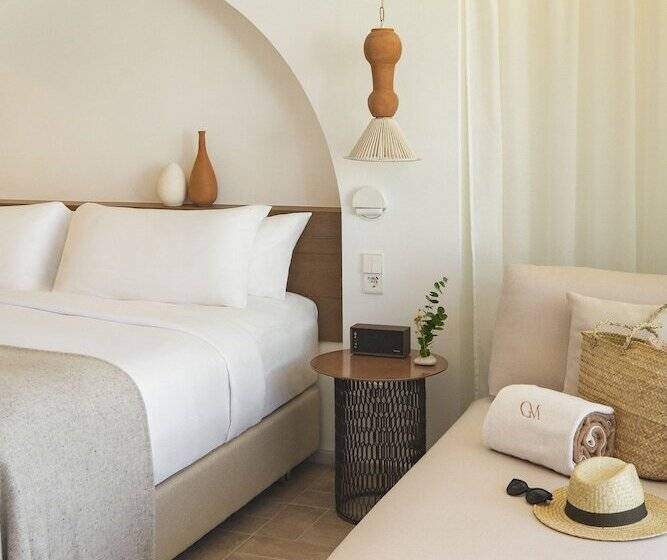 Номер Стандарт Боковой Вид на Море, Villa Le Blanc Gran Meliá Hotel