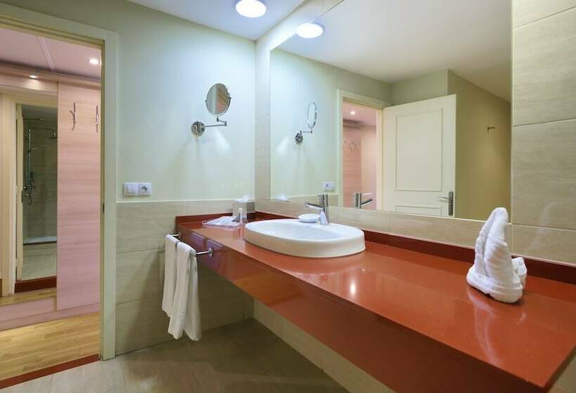 اتاق استاندارد با چشم‌انداز دریا, Bull Costa Canaria & Spa - Adults Only