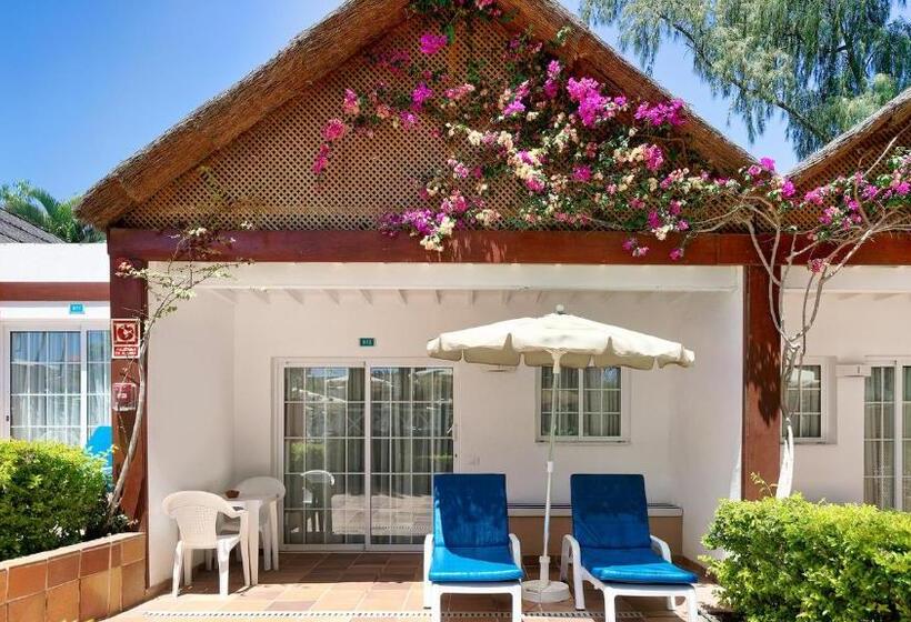 سوییت با چشم‌انداز استخر, Bull Costa Canaria & Spa - Adults Only