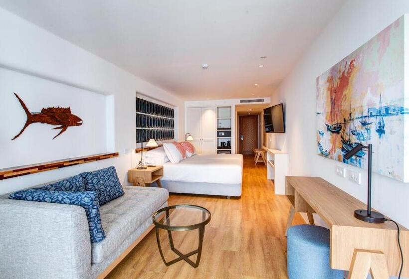 Juniorsviitti, Hotel Fariones
