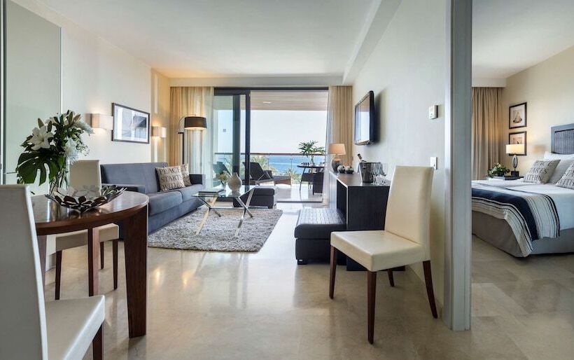 جناح جونيور مطل على الحديقة, Radisson Blu Resort Gran Canaria