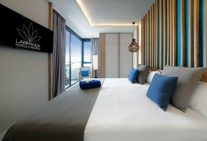 Семейный Номер Вид на Бассейн, Labranda Suites Costa Adeje