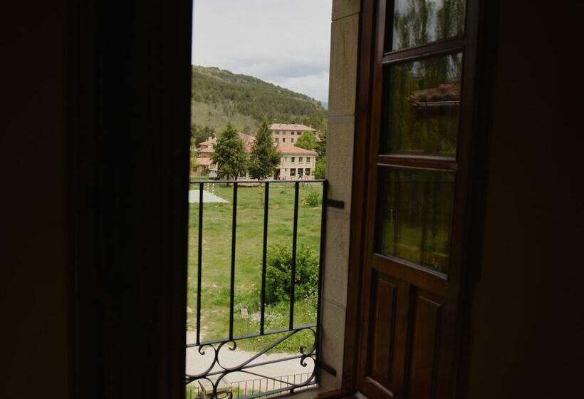 Четырехместный Номер Стандарт, Hostal San Martin