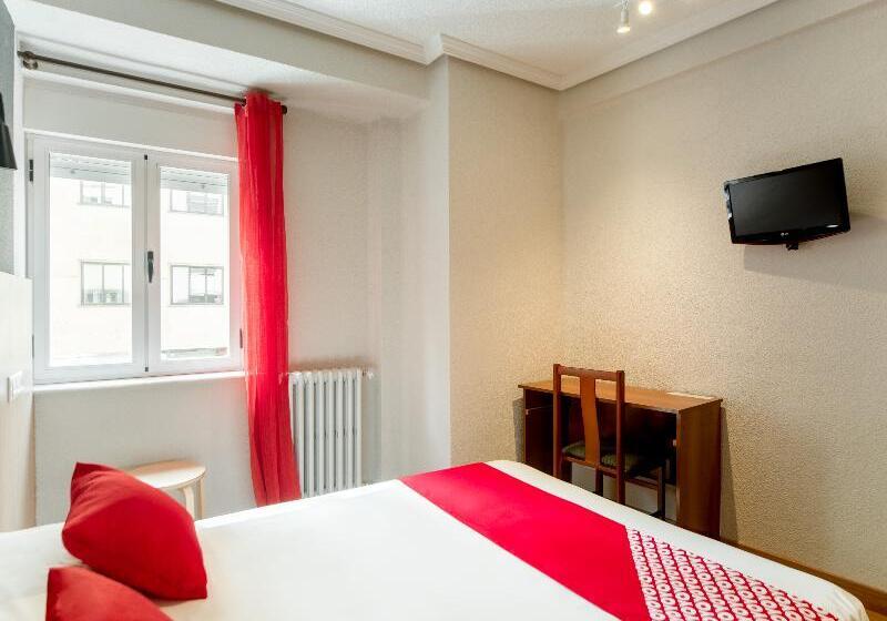اتاق استاندارد, Hostal Uría
