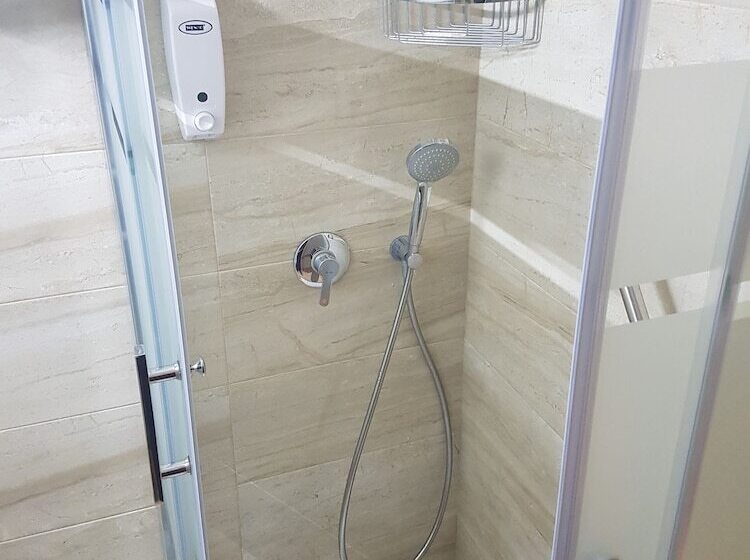 스탠다드 룸, Hostal Bahia