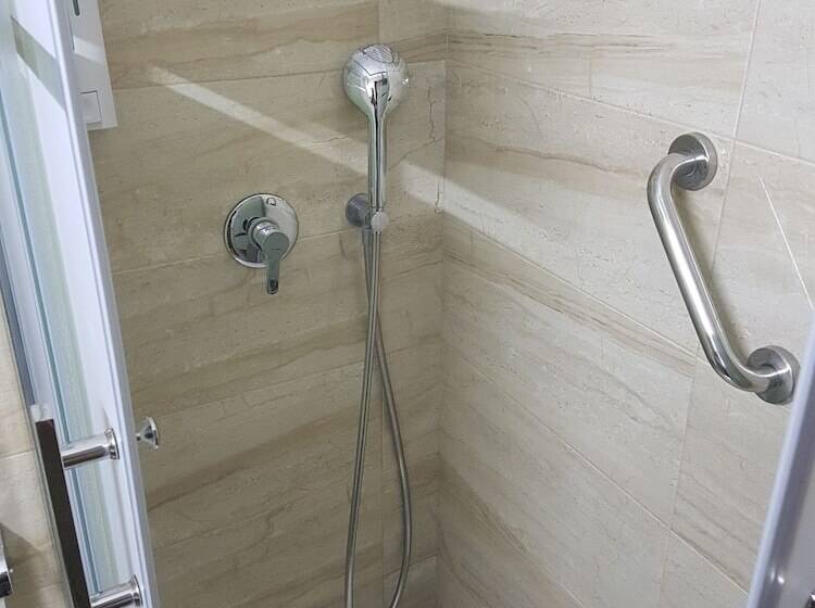 스탠다드 발코니 룸, Hostal Bahia