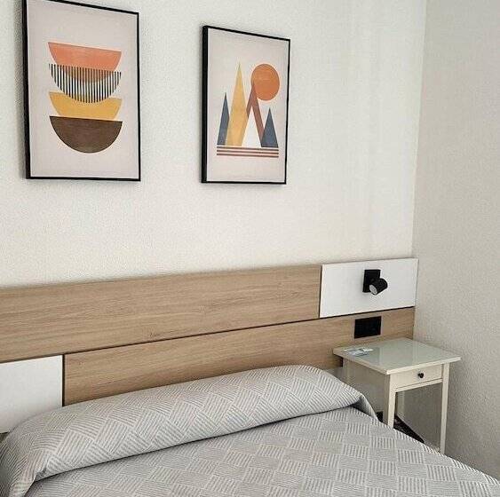 스탠다드 발코니 룸, Hostal Bahia