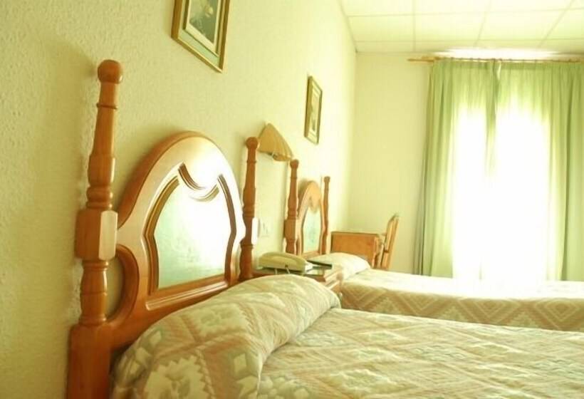 스탠다드 룸, Hostal León