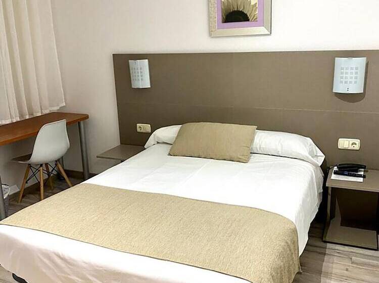 스탠다드 싱글 룸, Pensión Residencia Fornos