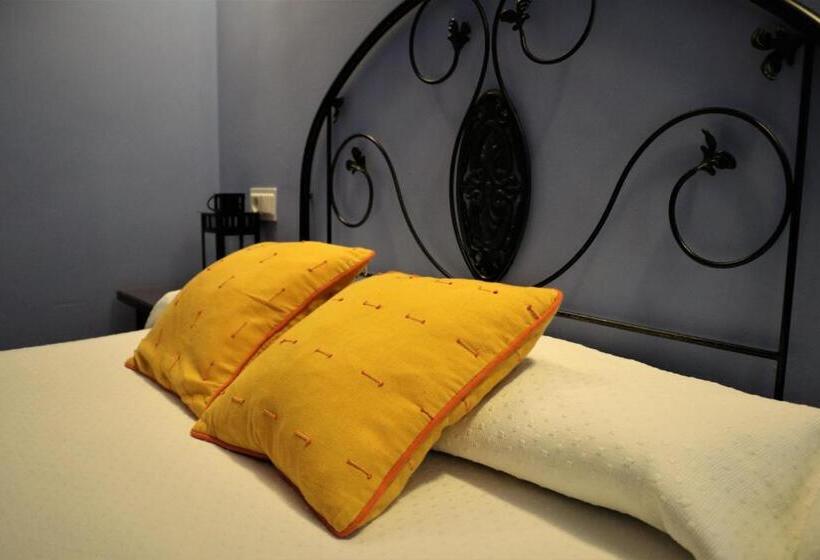 テラス付きスタンダードルーム, Hostal Arco Plaza