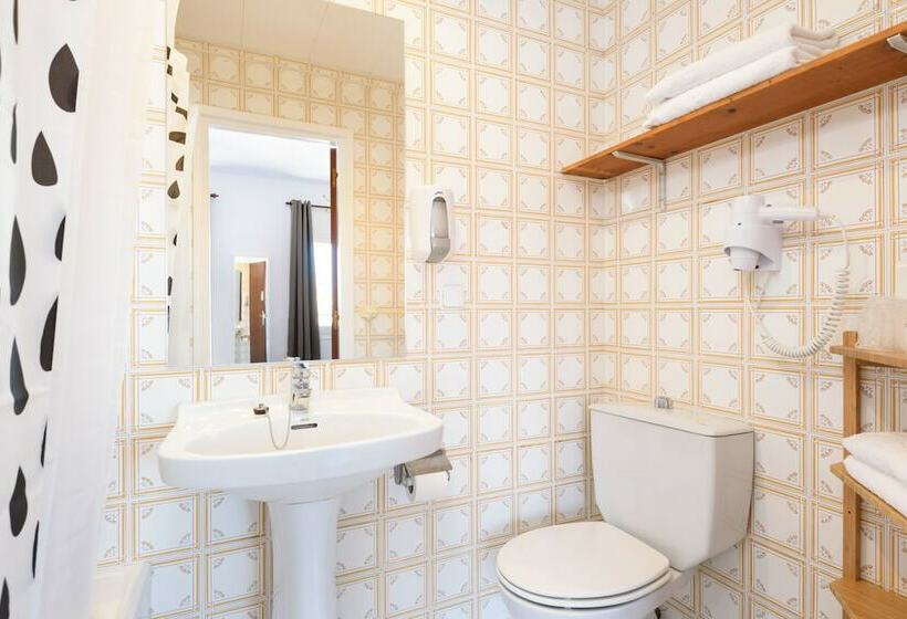 Номер Стандарт Индивидуальный, Hostal Jume  Urban Rooms
