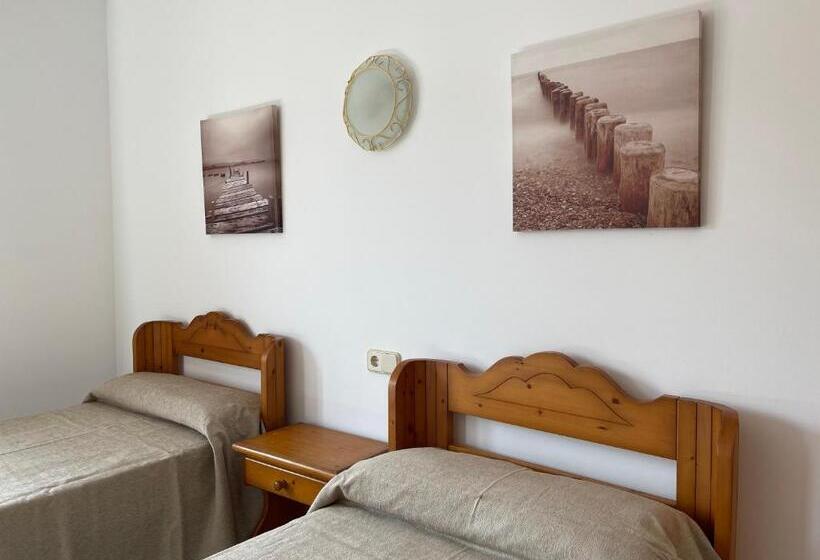 Номер Стандарт, Hostal Can Gallu