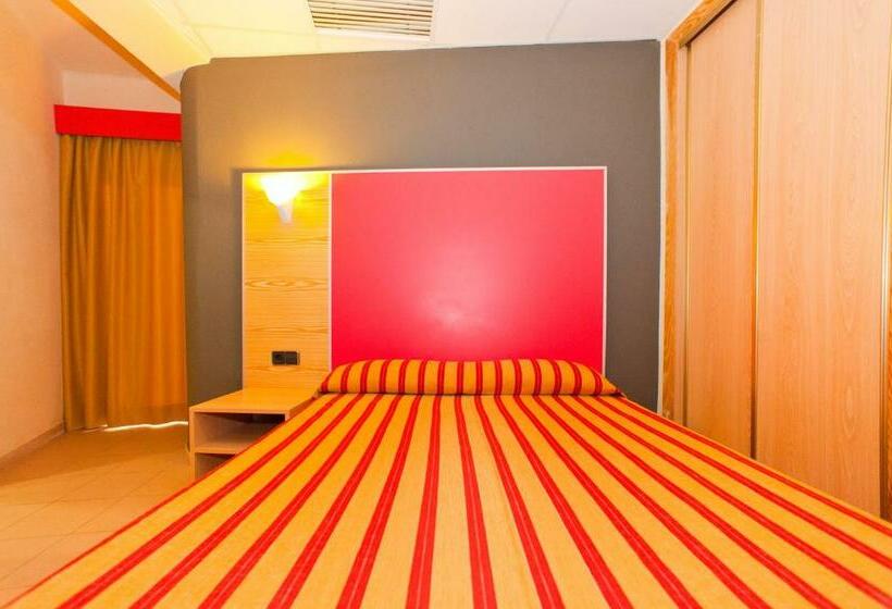 Номер Стандарт Индивидуальный, The Red Hotel   Adults Only
