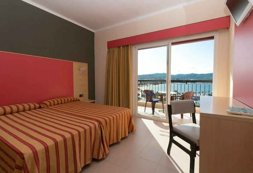 Номер Стандарт Вид на Море, The Red Hotel   Adults Only