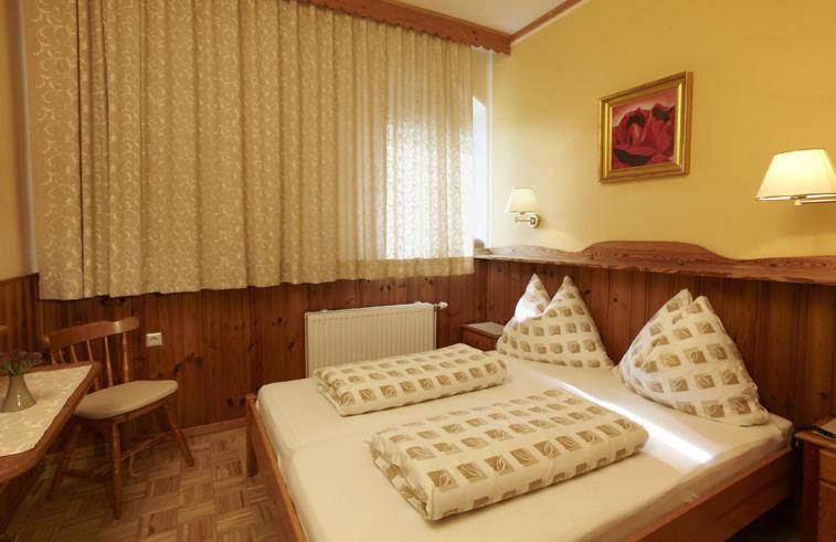 Номер Стандарт, Biolandhaus Arche