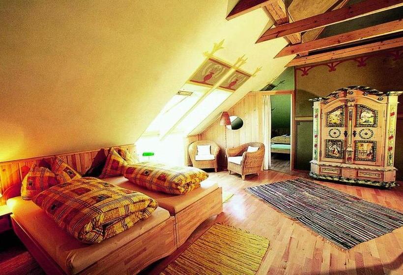 Семейный Номер, Biolandhaus Arche