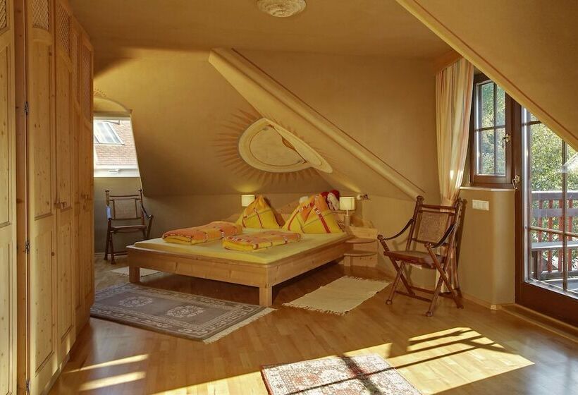 Семейный Номер, Biolandhaus Arche