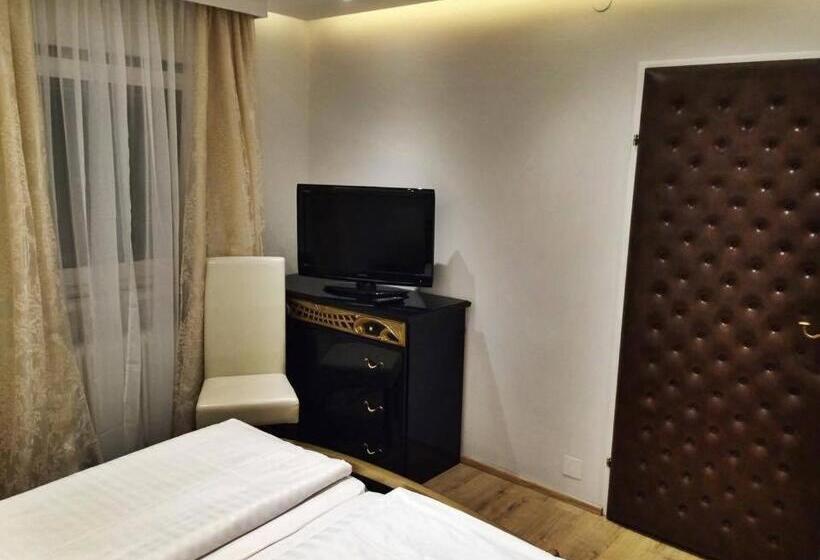 스탠다드 룸, Stadthotel Restaurant Auerhahn