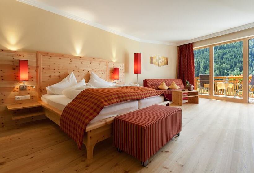 اتاق سوپریور چهار تخته, Wohlfühl & Genusshotel Felsenhof