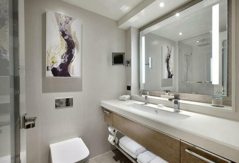 غرفة سوبيريور سرير كينج, The Star Grand At The Star Gold Coast