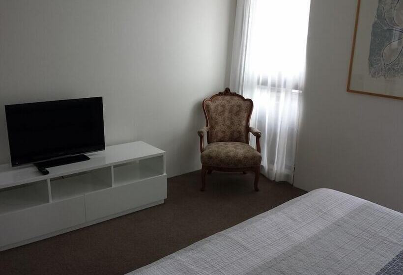 3침실 수피리어 아파트, Kirribilli Riverfront Apartments