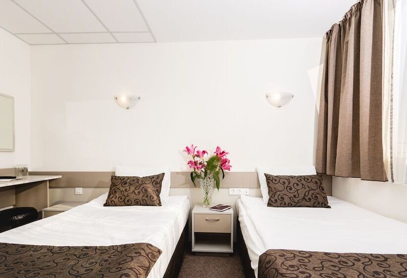 Номер Стандарт, Park Hotel Moskva