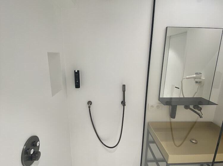 Номер Deluxe, Parkhotel Roeselare