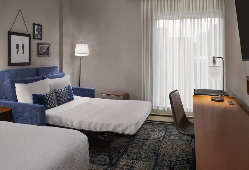 Номер Deluxe, Four Points By Sheraton Hotel & Conference Centre Gatineau Ottawa