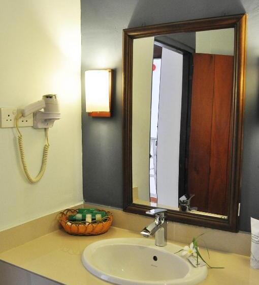 Трехместный Номер Deluxe, Koggala Beach