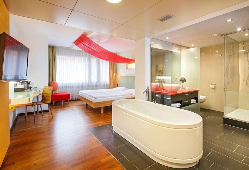 Номер Deluxe, Ramada By Wyndham Baden Hotel Du Parc
