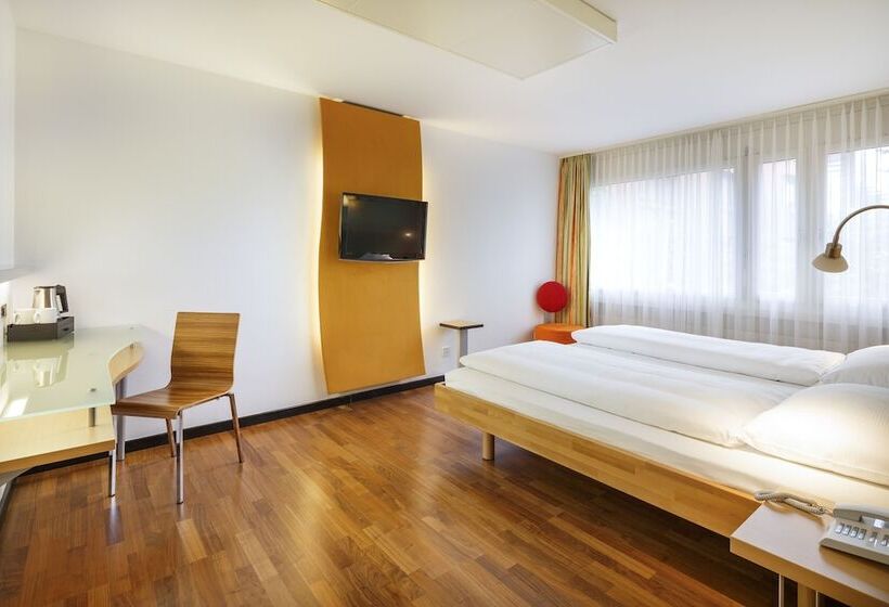 Номер Комфорт, Ramada By Wyndham Baden Hotel Du Parc