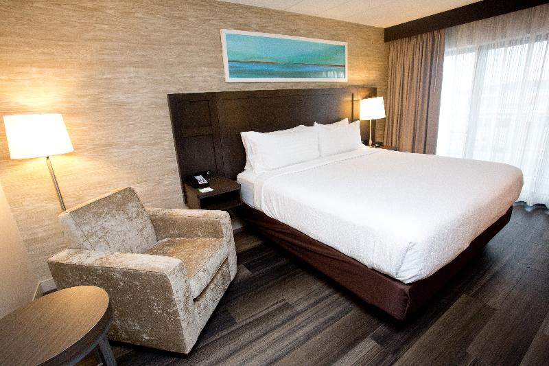 스탠다드 룸 킹사이즈 침대, Holiday Inn Hotel Peterborough Waterfront, An Ihg