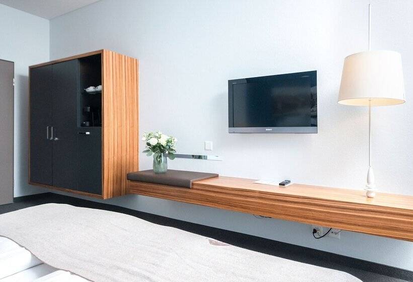 经济房, Seehotel Kastanienbaum