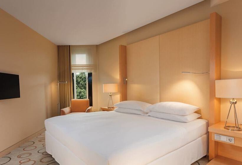 سوییت اجرایی, Sheraton Berlin Grand Hotel Esplanade