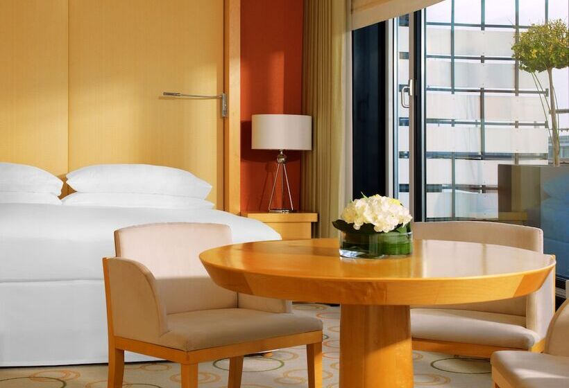 سوئیت با چشم‌انداز, Sheraton Berlin Grand Hotel Esplanade
