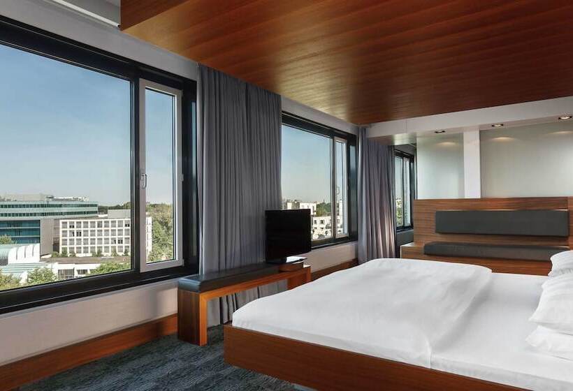 سوئیت ریاست جمهوری 2 خوابه, Sheraton Berlin Grand Hotel Esplanade